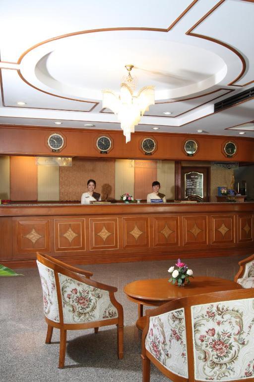 Chiangmai Ratanakosin Hotel Chiang Mai Habitación foto